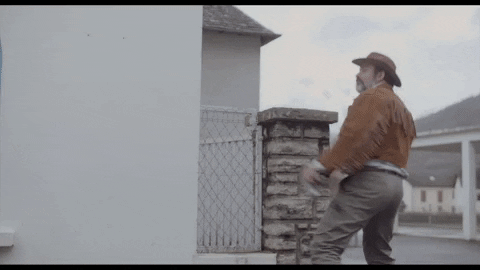 giphy.gif?cid=8fc3c897afac5cb7f86ebb7e0675fd54034047c3edc04401&rid=giphy.gif