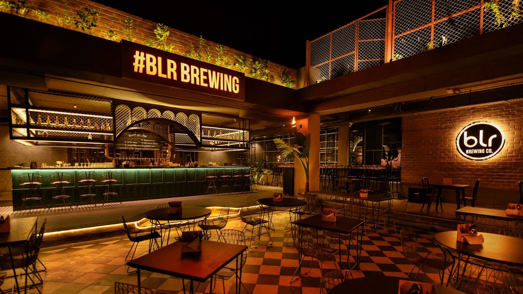 Giphy profile picture for @brewing