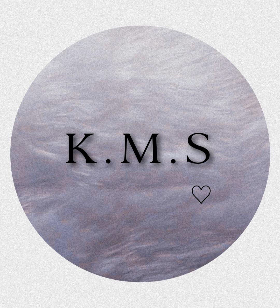 Giphy profile picture for @kmsezen