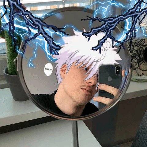 Giphy profile picture for @tombs