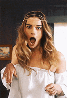 giphy.gif