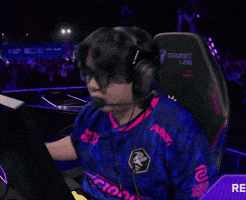 Chile Slam GIF by Paper Rex