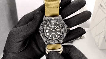Montre Militaire GIF