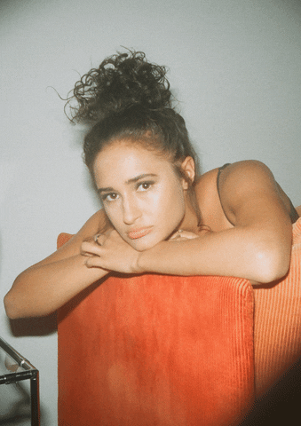Pose Sitting GIF by Lili-Ann De Francesco