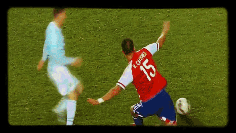 Messi Nutmeg GIFs Get The Best GIF On GIPHY