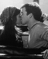 Ezria GIFs - Find & Share on GIPHY