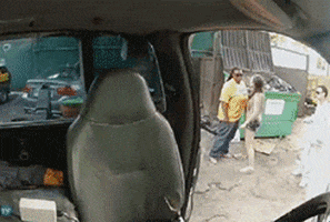 south beach tow fight GIF by RealityTVGIFs