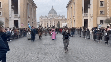 Rest In Peace Italy GIF by Storyful