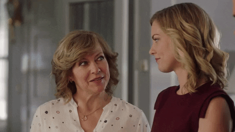 Lini Evans GIFs - Get the best GIF on GIPHY