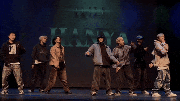 Hanya GIF