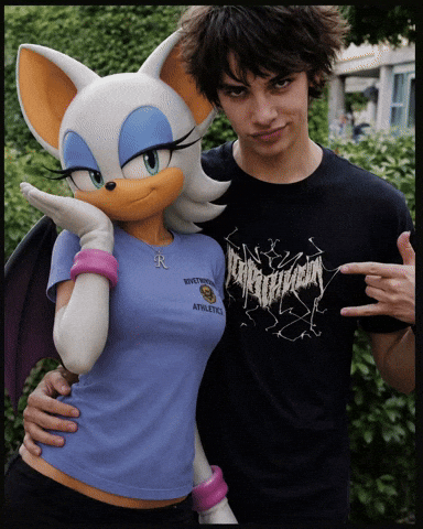 Rouge GIF
