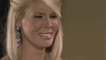 https://media3.giphy.com/media/2Fazt3vUUh5kyl6tG/200.gif