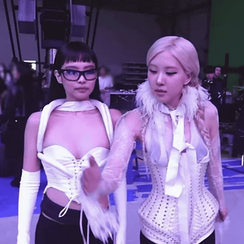 Blackpink Jennie Dancing GIF