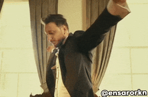 Anıl Piyancı GIF