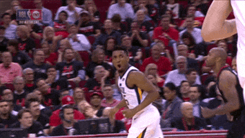 200.gif?cid=fc005b08710bf2318f4e3a7d848f1a541a6f2ee707670457&rid=200.gif&ct=g