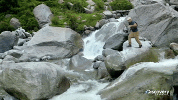 jump! discovery channel GIF by Discovery Europe