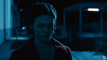 confused i am the night GIF by TNT Drama