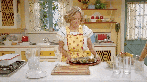 giphy.gif?cid=790b76114700ac1dd87b093aa26c17598951fa4196380d17&rid=giphy.gif