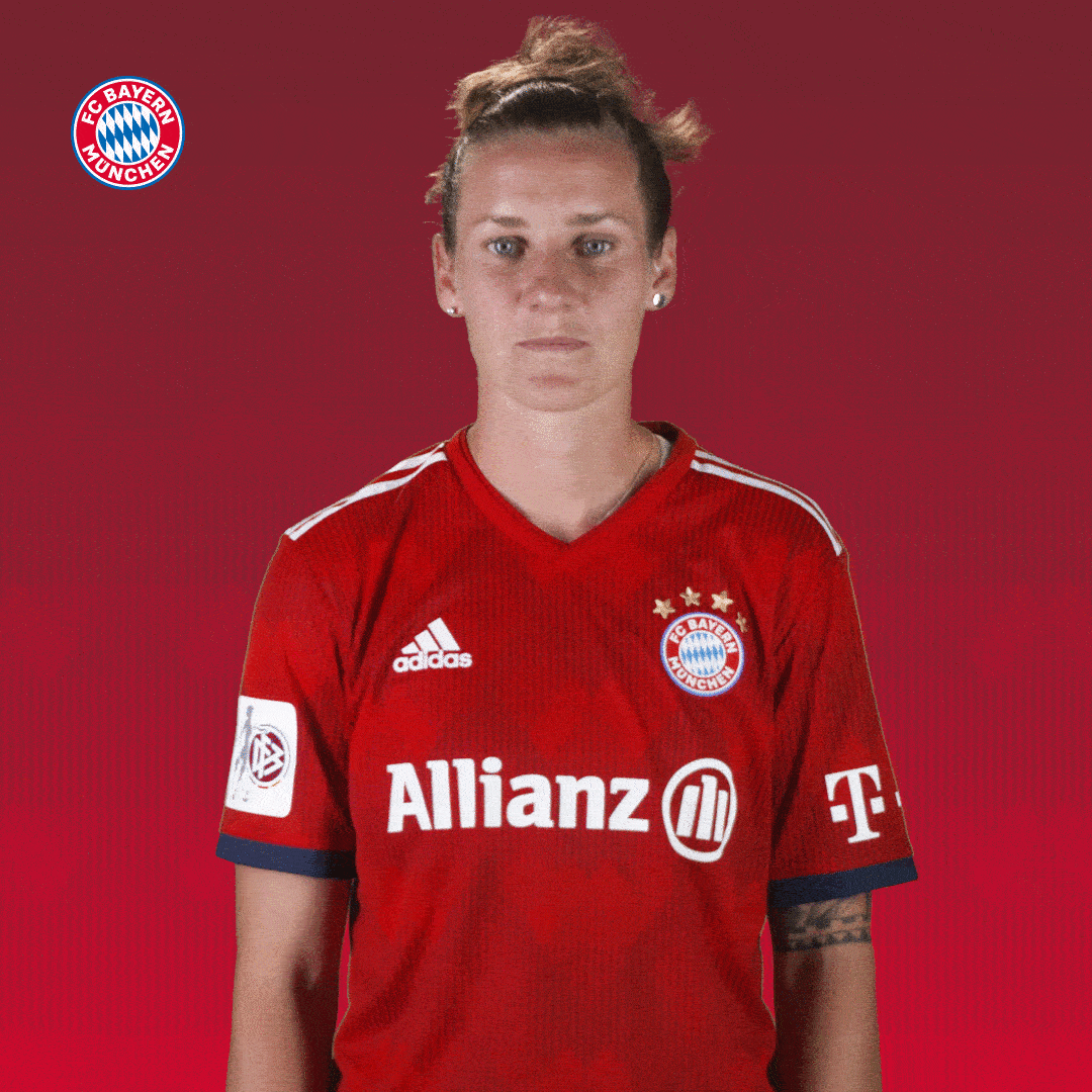 Happy Simone Laudehr GIF by FC Bayern Women