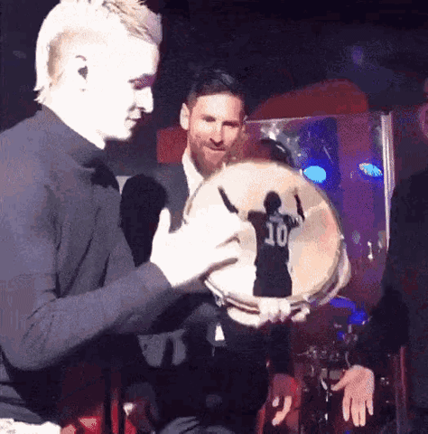 Pandero GIF