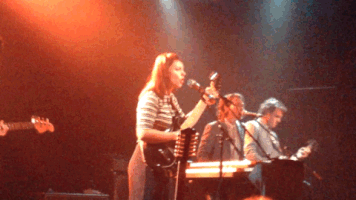 fro-magnon  GIF