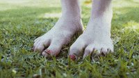 Outalpoma: sexy feet gif