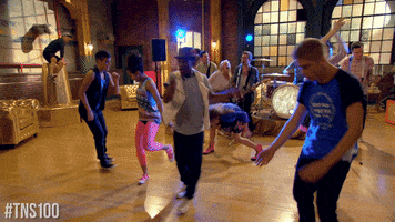 200.gif?cid=fc005b08ab0a59499454ccf93a67ec87cb02f7e90520f85a&rid=200.gif&ct=g