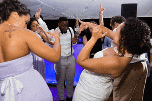 iamsarahv  GIF