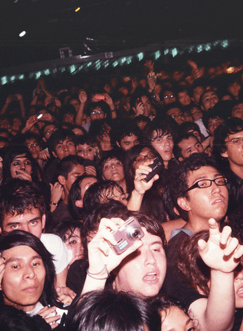 crowd wiggle GIF by Jaime Martinez