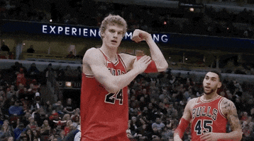 flexing lauri markkanen GIF by Chicago Bulls