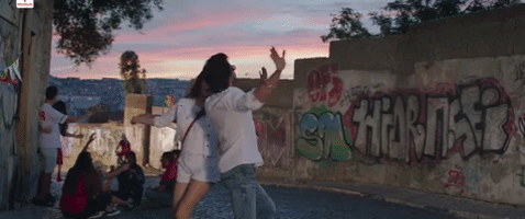 200.gif?cid=fc005b086f5e4854ba9b026af5155197f75d7316fc1ffb02&rid=200.gif&ct=g