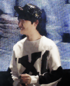 Myrnoona exo GIF