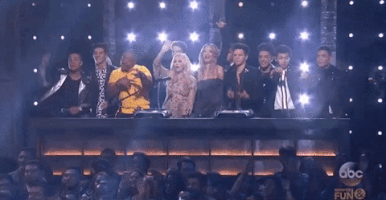200.gif?cid=fc005b081ceaee19b096a3765feaed06410b509918c68e3d&rid=200.gif&ct=g