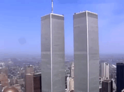 Uma das construções mais imponentes dos EUA. E o alvo de um dos ataques terroristas mais mortais da história.