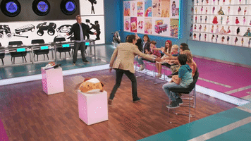 200.gif?cid=fc005b08b8ec6e1b3516b7962e10a68046d41e679959a9d9&rid=200.gif&ct=g