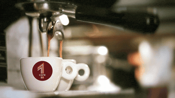 estudiolets fazendo cafÃ© GIF