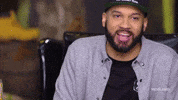100.gif?cid=20e14a2axzvle19eixciqhc9wsskq73yb1vv8ypb1c3zw59k&rid=100.gif