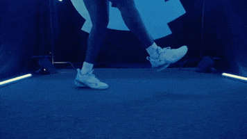 200.gif?cid=fc005b0896e4ced5c96842e981d6b0723efd10982b4b3e34&rid=200.gif&ct=g
