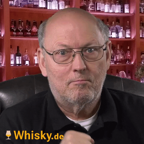 Watch Out Reaction GIF by Whisky.de