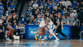 Damarius Owens GIF by Marquette Athletics
