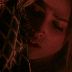 eiza gonzalez