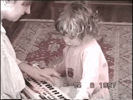 200.gif?cid=fc005b0854c982803aa499719a1b74083e25a894c010afe8&rid=200.gif&ct=g