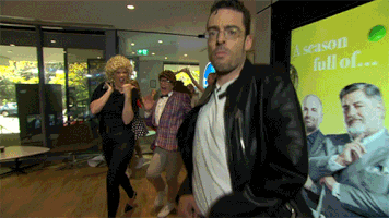 200.gif?cid=fc005b0895a78cd894f07ae7be21e41779f4d0df1970313b&rid=200.gif&ct=g