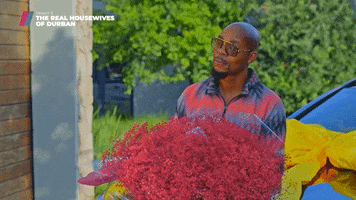 In Love Flowers GIF by Showmax