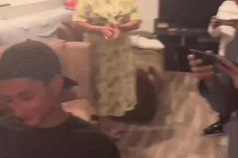 giphy.gif?cid=9b38fe912vi6wuw3evx8vmqr68