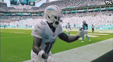 Tyreek Hill Miami GIF by The Undroppables
