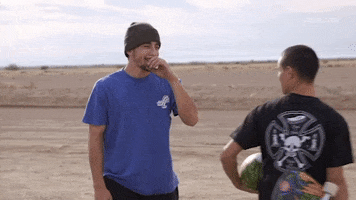 200.gif?cid=fc005b080adf7bd41aa82b6238c5ebe02aa4bffe485f6c36&rid=200.gif&ct=g