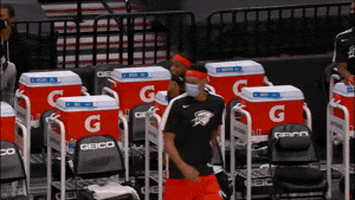 200.gif?cid=fc005b08cb95217668df8aeb95e53299abbfd4aa62eb963c&rid=200.gif&ct=g