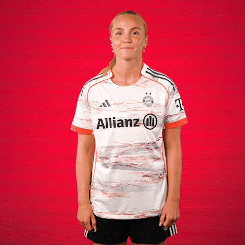 Football Soccer GIF by FC Bayern Women