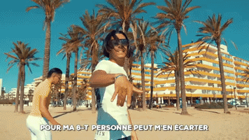 Lyyly mmz GIF